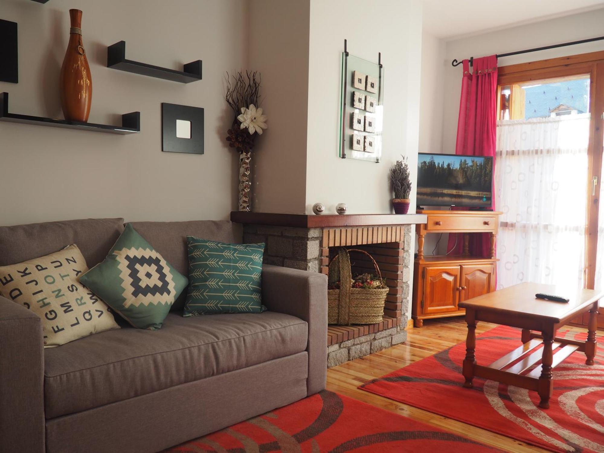 Reconquista Apartment Бенаск Екстериор снимка