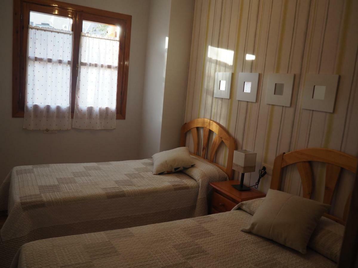 Reconquista Apartment Бенаск Екстериор снимка