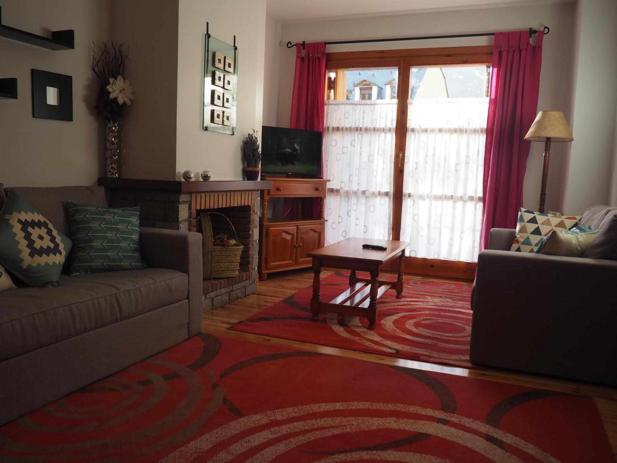 Reconquista Apartment Бенаск Екстериор снимка