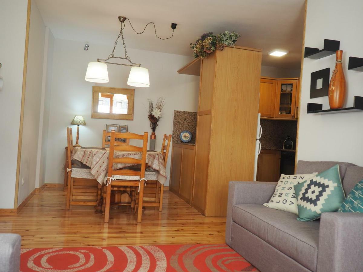 Reconquista Apartment Бенаск Екстериор снимка